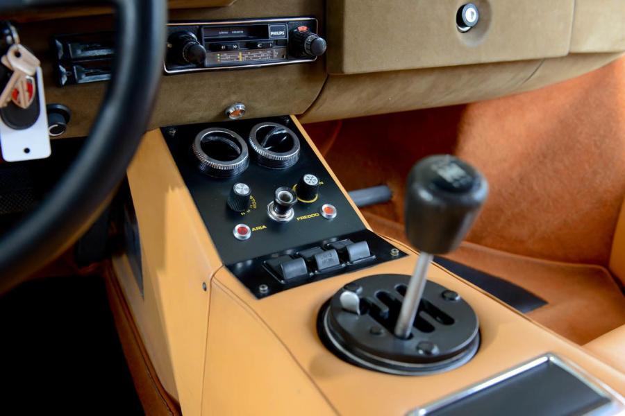  Lamborghini Countach LP400 Periscopica 1975 года  (фото 61 из 76)